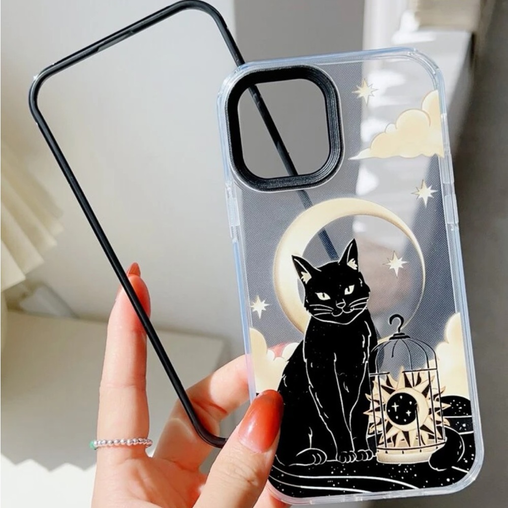 iPhone 11 case - Picture 3 of 3